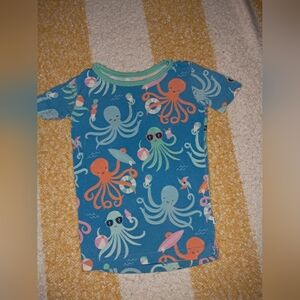 Little Sleepies brand Little girls size 2t Bamboo pajama top
